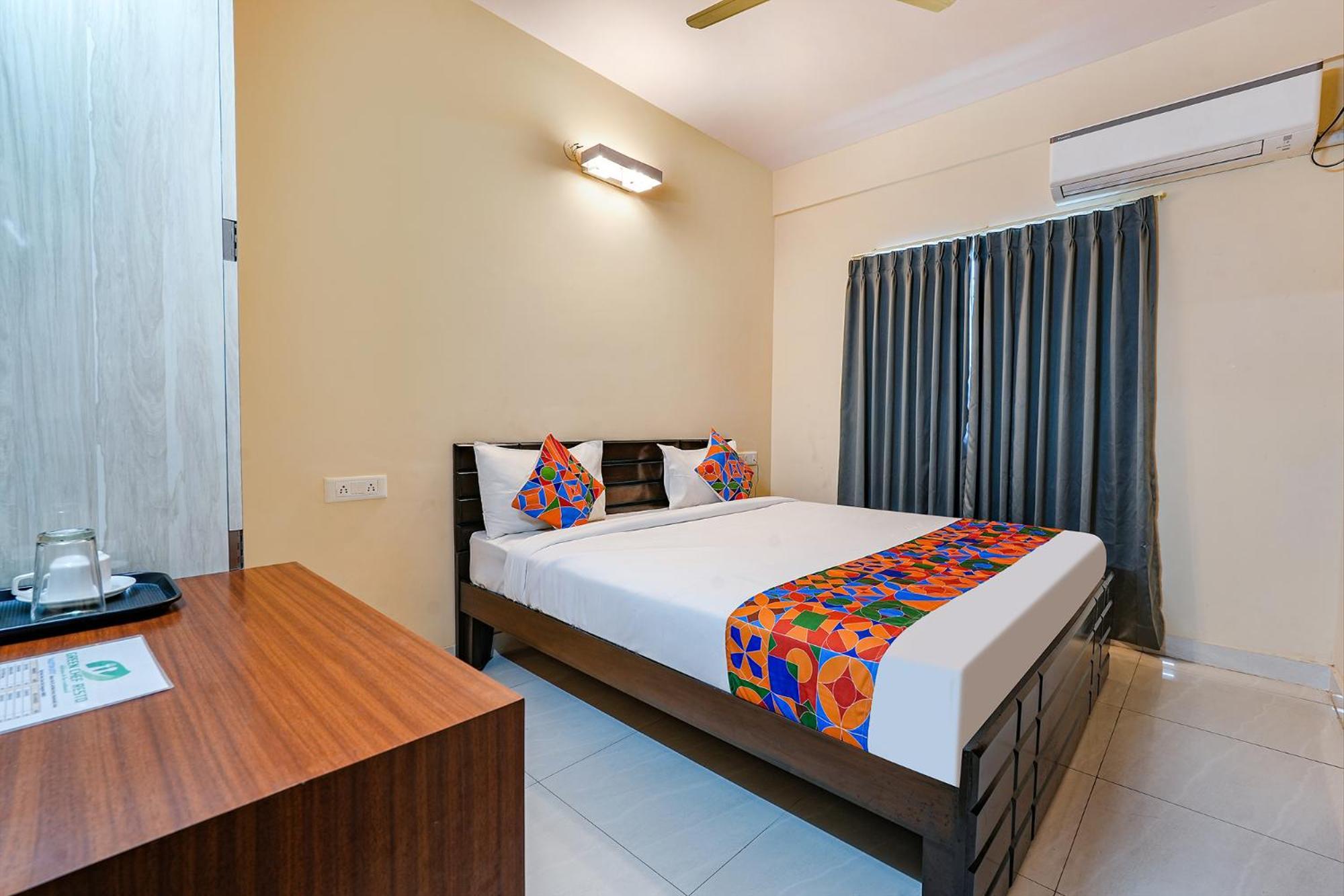 Fabhotel Crystal Suites Bangalore Exterior photo