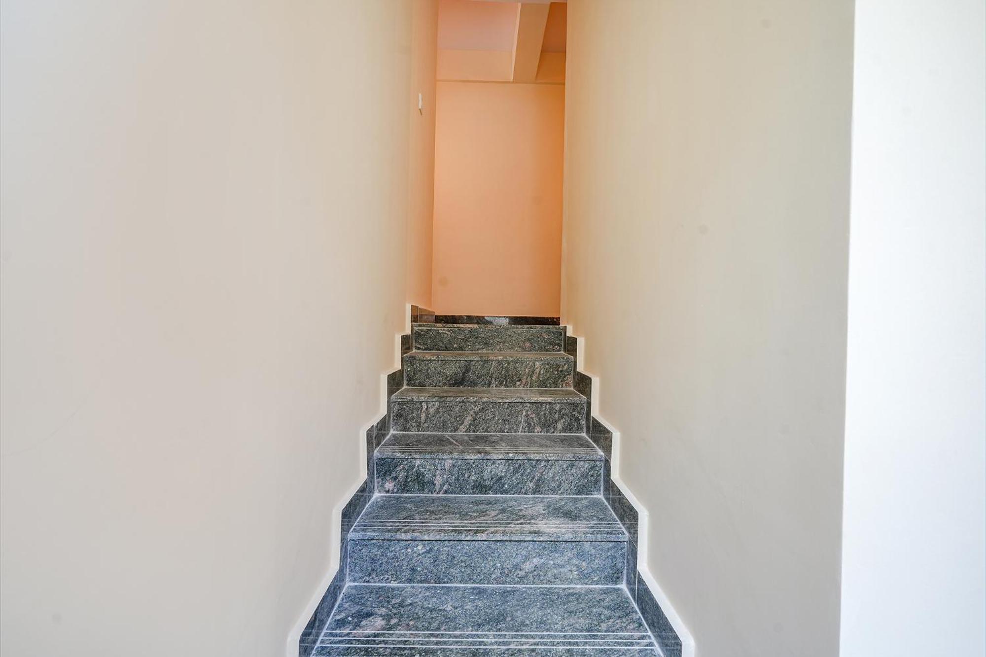 Fabhotel Crystal Suites Bangalore Exterior photo
